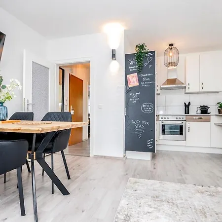 Forest Premium Balcony - Muelheim, Wi-fi, Netflix