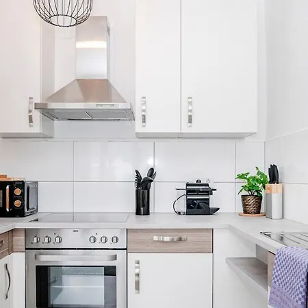 Forest Premium Balcony - Muelheim, Wi-fi, Netflix *
