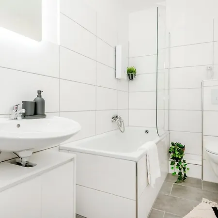 Forest Premium Balcony - Muelheim, Wi-fi, Netflix Apartment Muelheim an der Ruhr